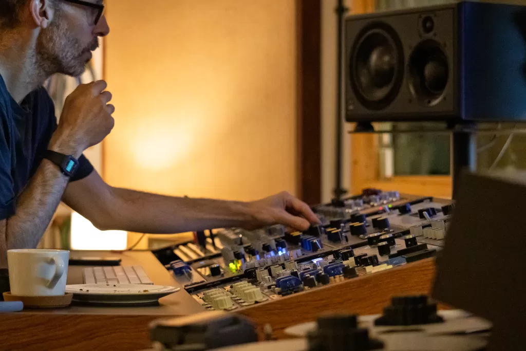 Ross Halden at Hohm Studio